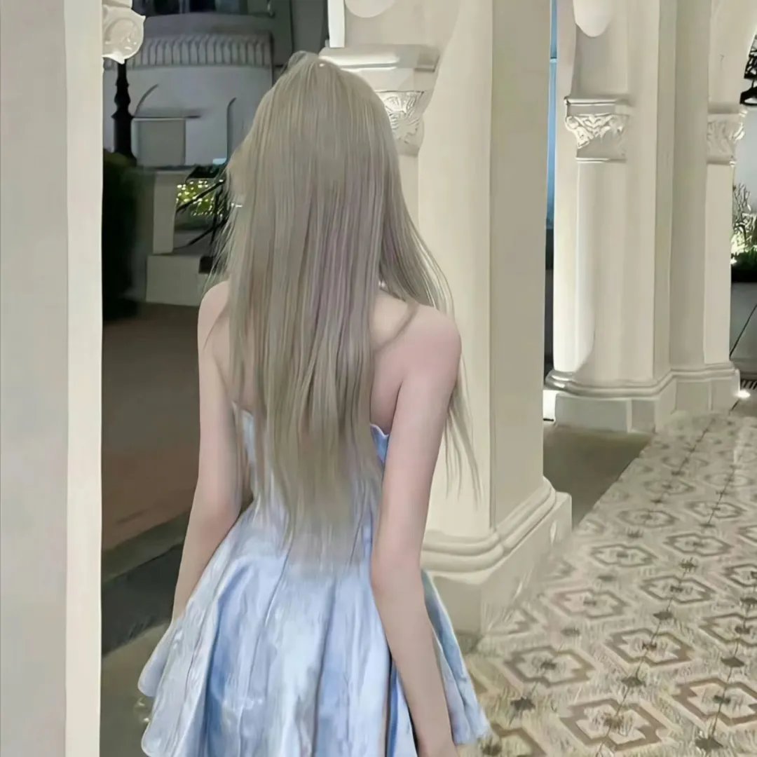 八零甜妻脸红红，教官老公追着哄